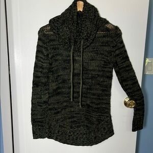 No Boundaries Cowl Neck Sweater size Medium
